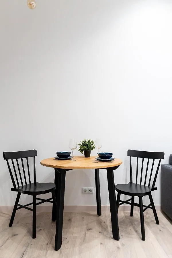 Cozy Studio Apartment 5 Min From Camp Nou Barcelona