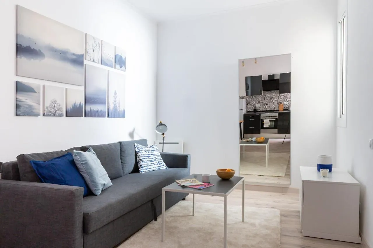 Cozy Studio Apartment 5 Min From Camp Nou Barcelona