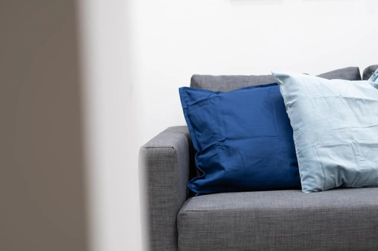 Cozy Studio Apartment 5 Min From Camp Nou Barcelona España